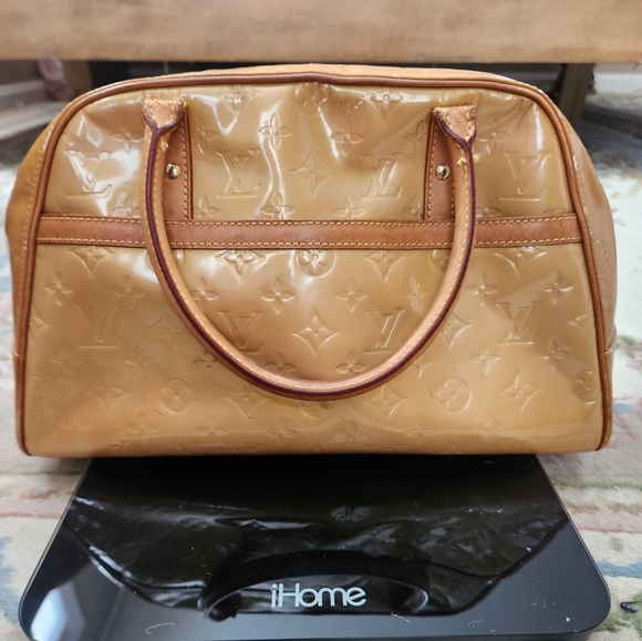 Authentic Louis Vuitton Tompkins Square Vernis Handbag BA0051 - Picture 1 of 11